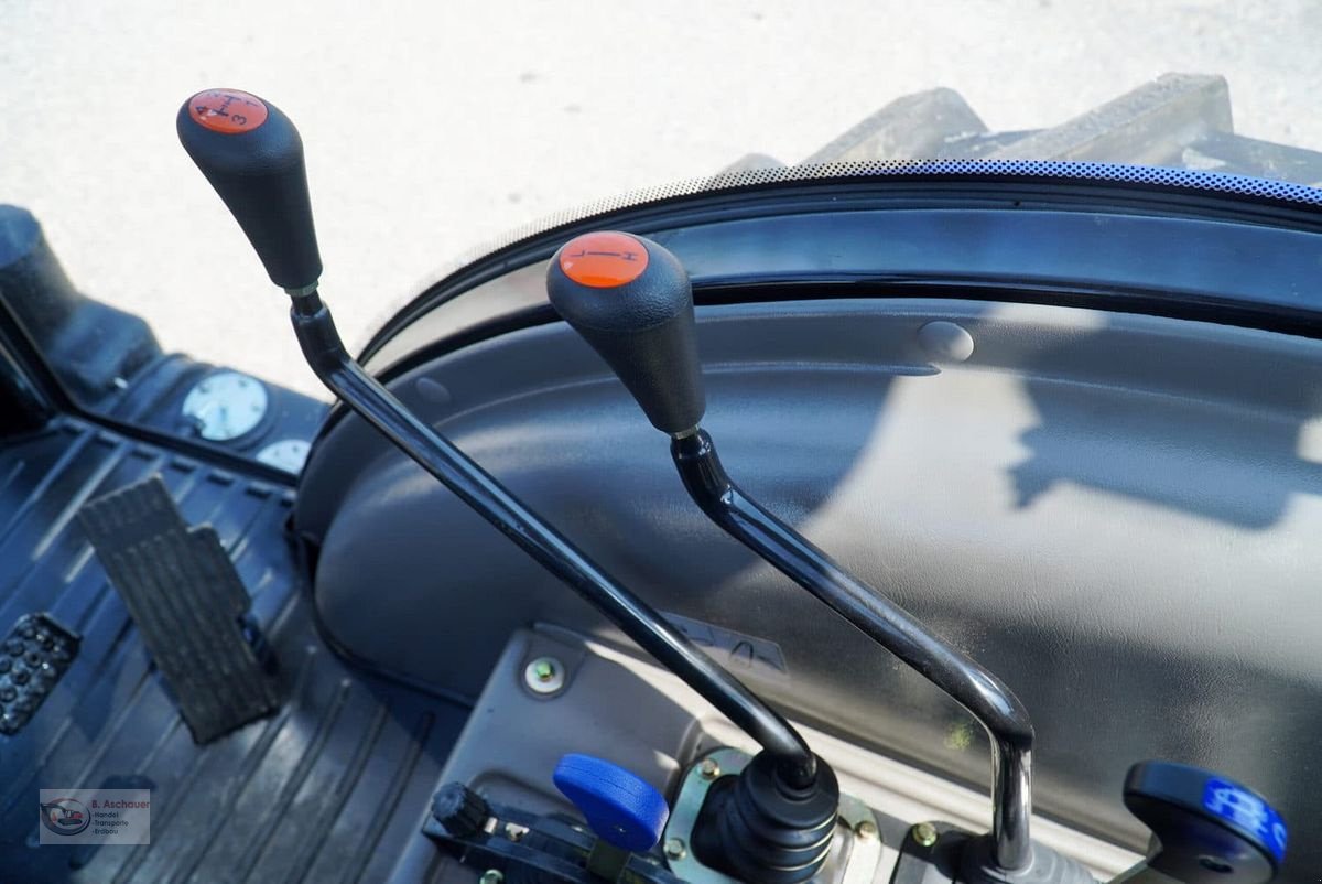 Kommunaltraktor del tipo Sonstige Lovol M404C mit Kabine, Neumaschine In Dimbach (Immagine 8)