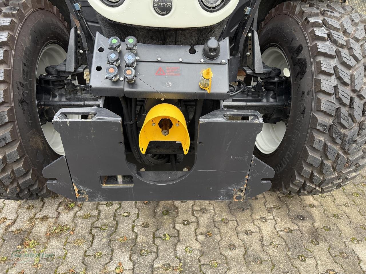 Kommunaltraktor от тип Steyr 4145 Profi CVT Kommunal, Gebrauchtmaschine в Idstein-Wörsdorf (Снимка 2)