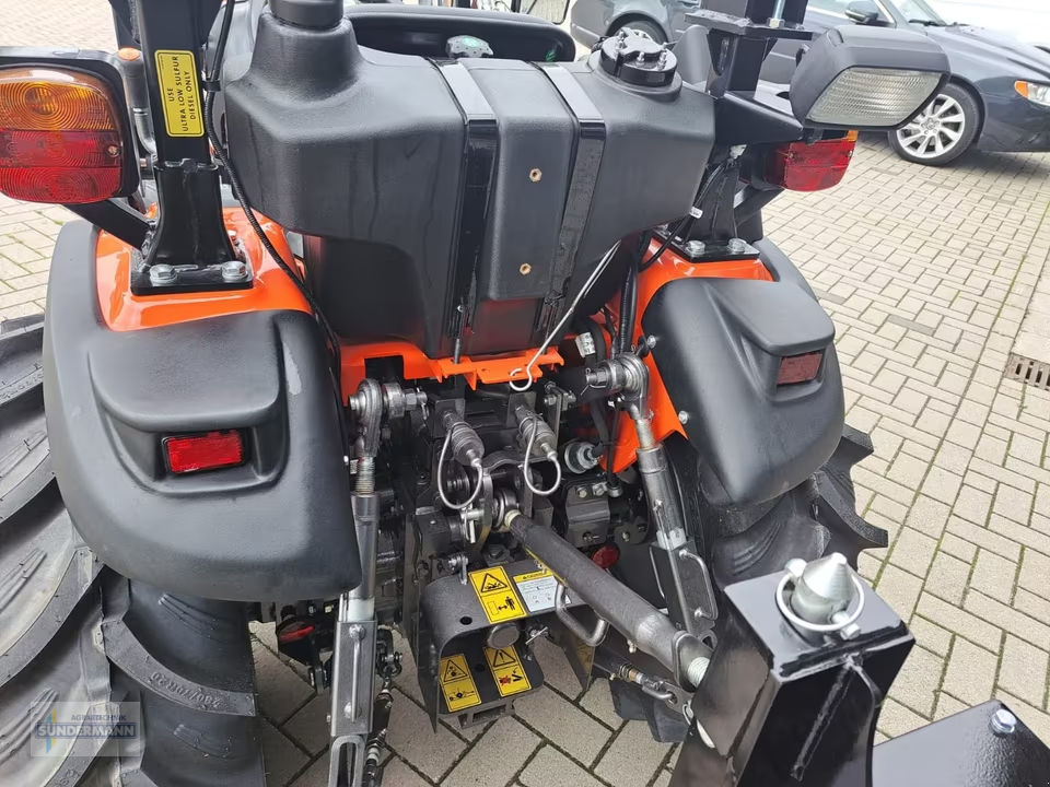 Kommunaltraktor typu Tafe 6028M, Neumaschine v Bassum (Obrázek 11)