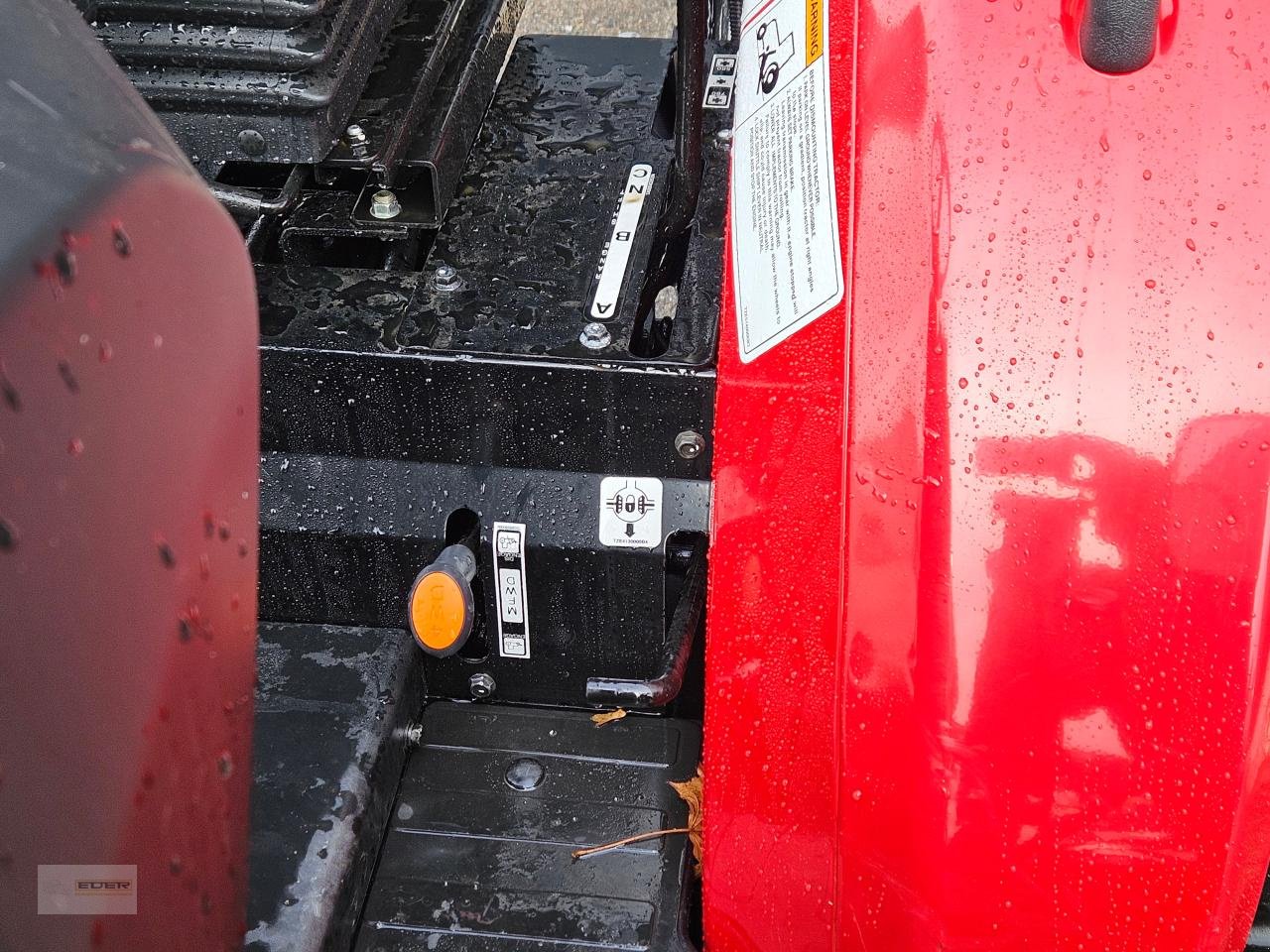 Kommunaltraktor van het type TYM F36 Hn, Neumaschine in Tuntenhausen (Foto 7)