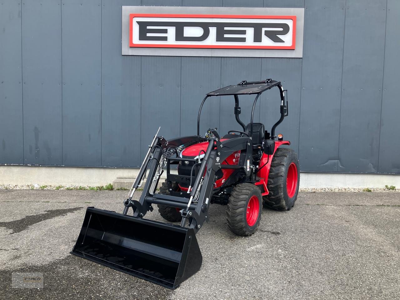 Kommunaltraktor typu TYM F50 Hn, Neumaschine v Tuntenhausen (Obrázek 1)