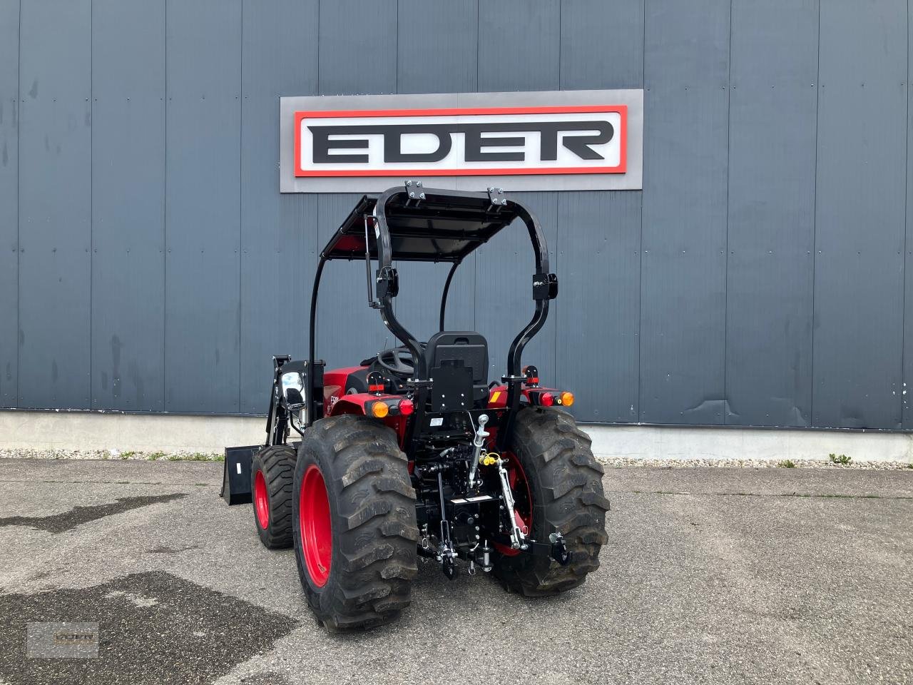 Kommunaltraktor a típus TYM F50 Hn, Neumaschine ekkor: Tuntenhausen (Kép 3)