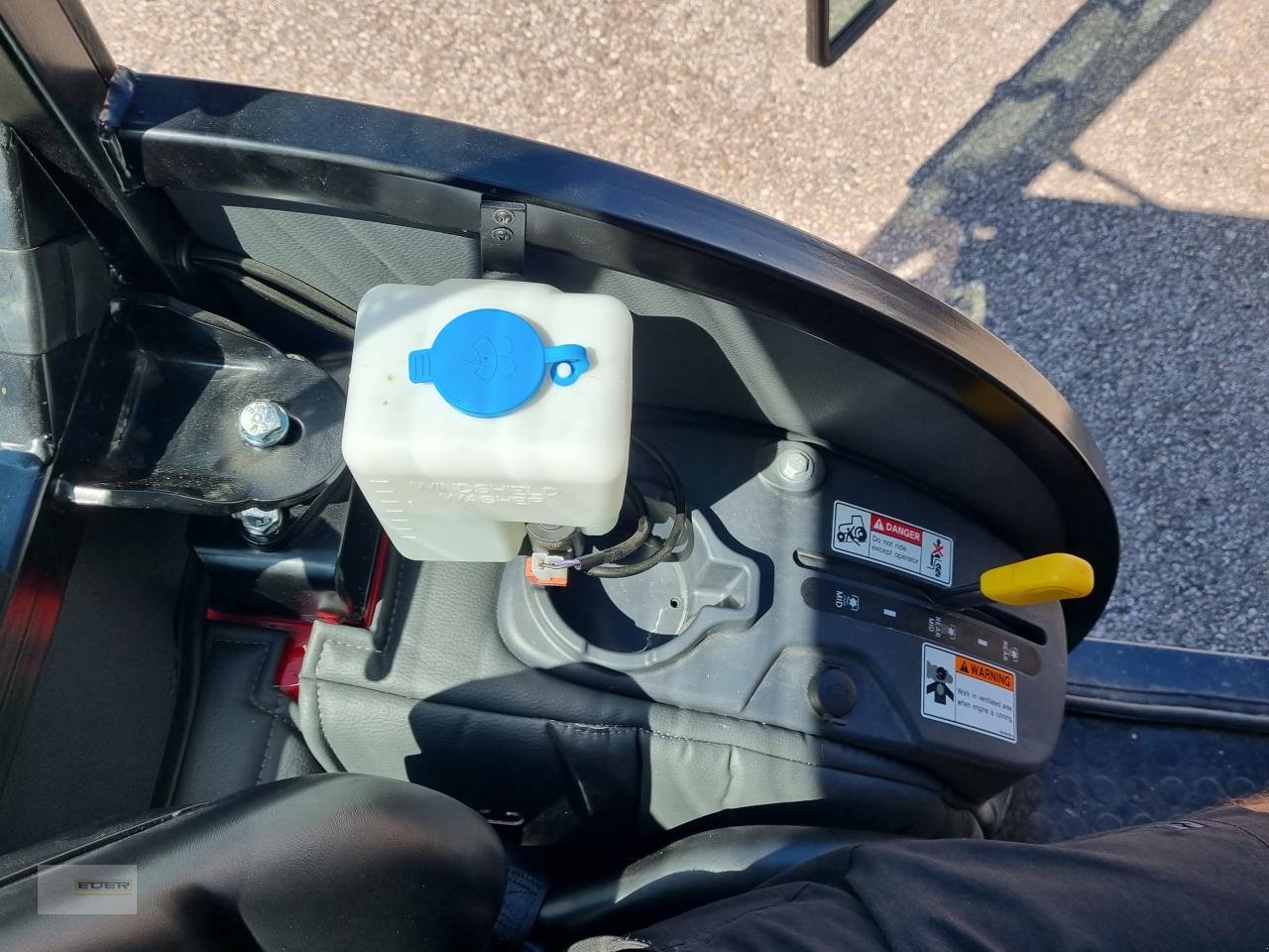 Kommunaltraktor za tip TYM T194 NH Kabine Fronthydraulik, Neumaschine u Tuntenhausen (Slika 9)