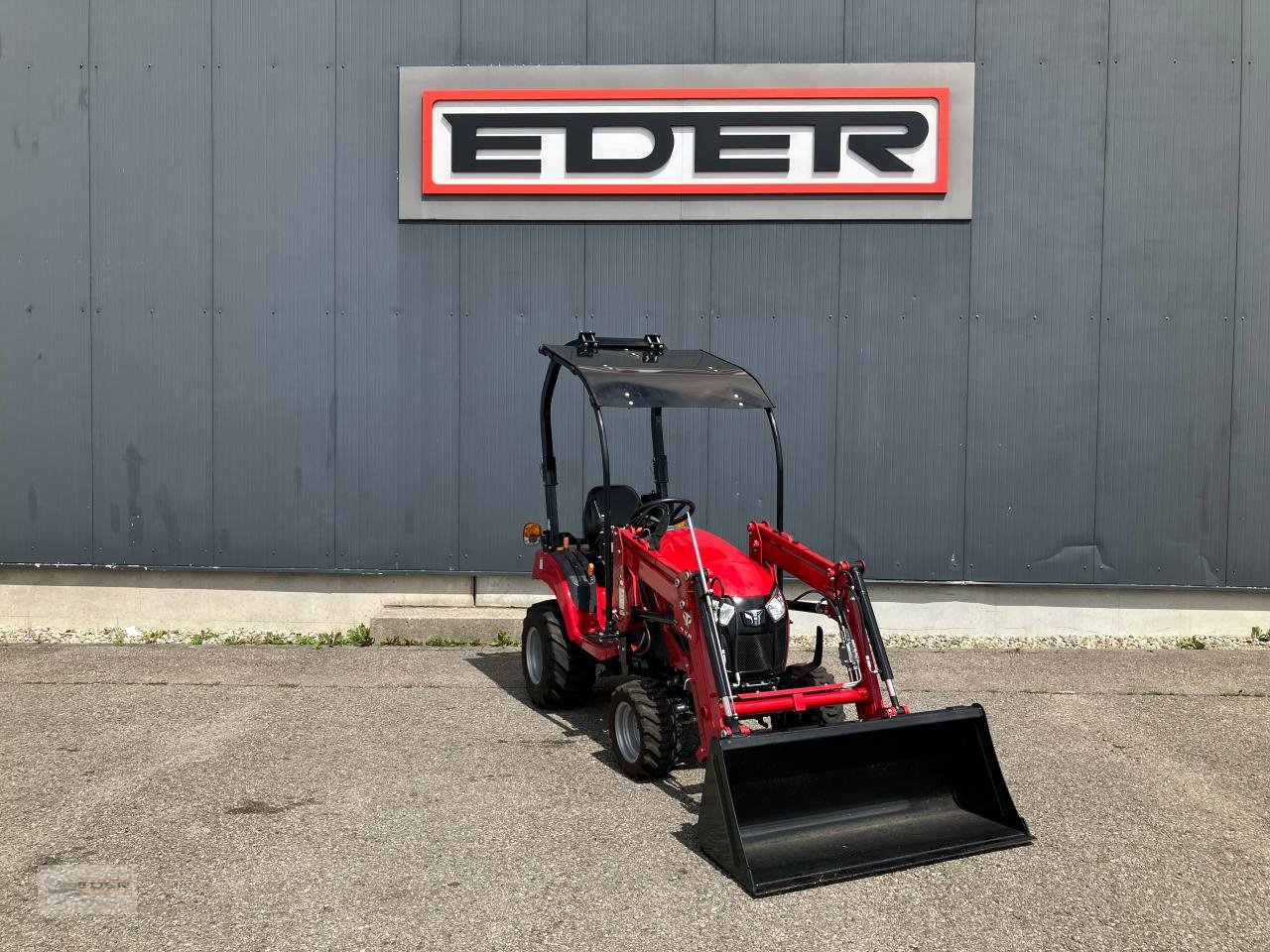 Kommunaltraktor tipa TYM T194 NH mit Frontlader, Neumaschine u Tuntenhausen (Slika 2)