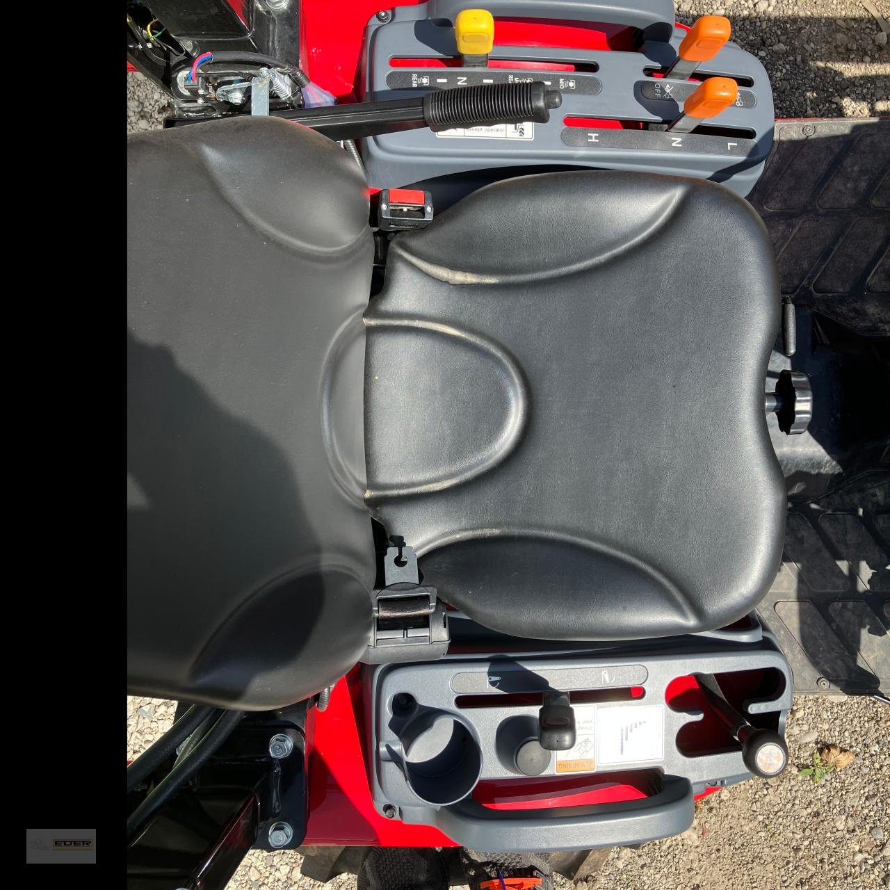 Kommunaltraktor Türe ait TYM T255 NC mit Frontlader, Neumaschine içinde Tuntenhausen (resim 7)