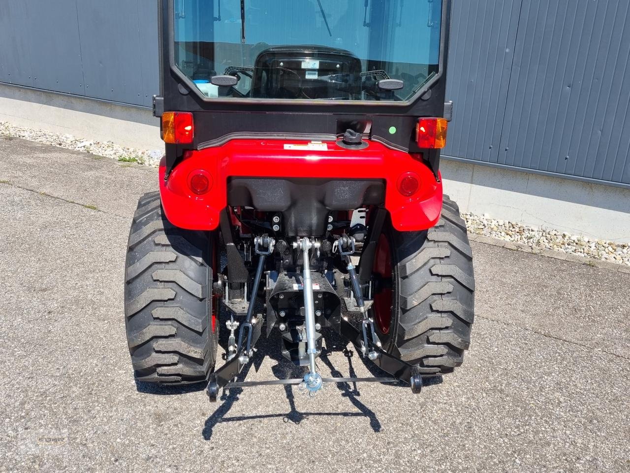 Kommunaltraktor του τύπου TYM T265 NH mit Fronthydraulik und Kabine, Neumaschine σε Tuntenhausen (Φωτογραφία 4)