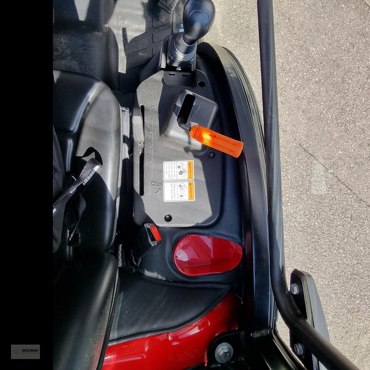 Kommunaltraktor del tipo TYM T265 NH mit Fronthydraulik und Kabine, Neumaschine en Tuntenhausen (Imagen 9)