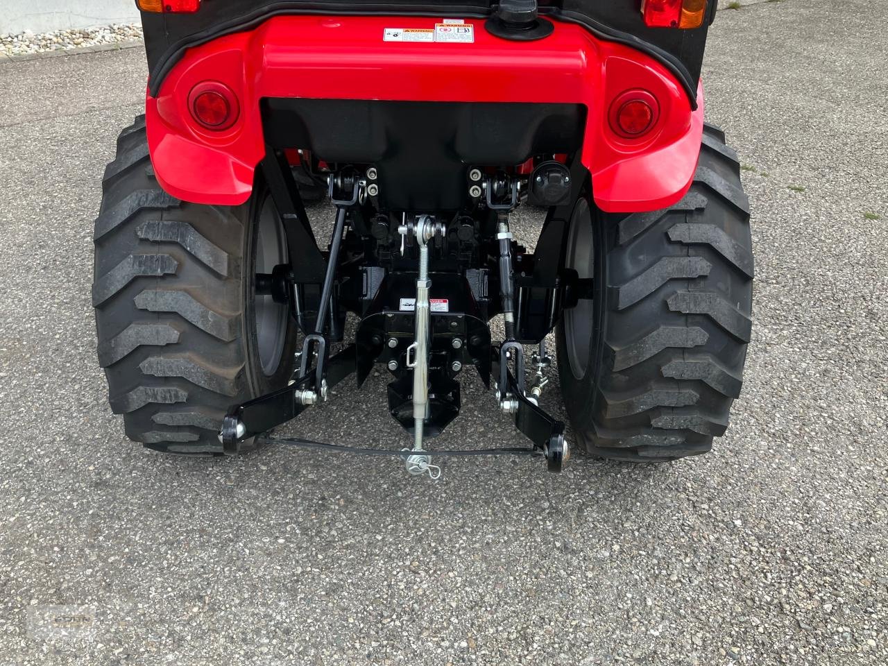 Kommunaltraktor Türe ait TYM T265 NH mit Frontlader und Kabine, Neumaschine içinde Tuntenhausen (resim 5)