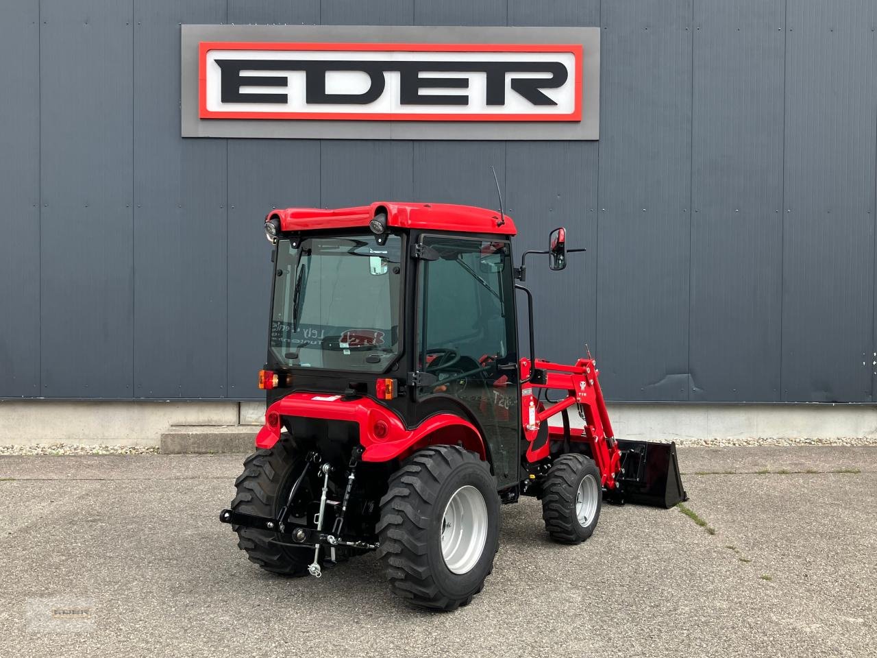 Kommunaltraktor typu TYM T265 NH mit Frontlader und Kabine, Neumaschine v Tuntenhausen (Obrázok 6)