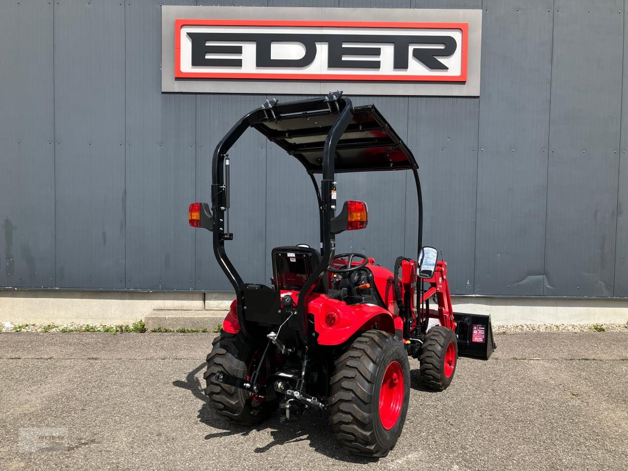 Kommunaltraktor za tip TYM T265 NH Worker mit Frontlader, Neumaschine u Tuntenhausen (Slika 4)