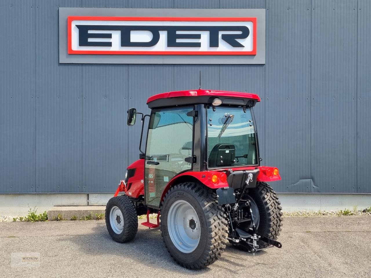 Kommunaltraktor du type TYM T395 SH, Neumaschine en Tuntenhausen (Photo 4)