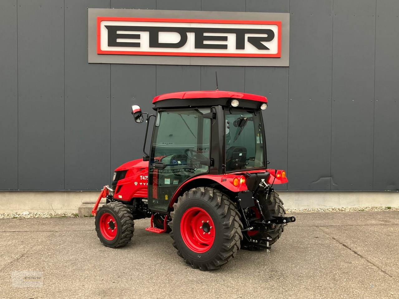 Kommunaltraktor Türe ait TYM T475 SH mit Kabine und Fronthydraulik, Neumaschine içinde Tuntenhausen (resim 4)