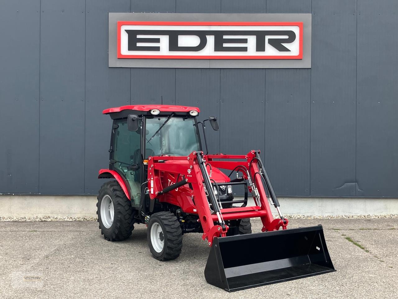 Kommunaltraktor za tip TYM T475 SH mit Kabine und Frontlader, Neumaschine u Tuntenhausen (Slika 2)