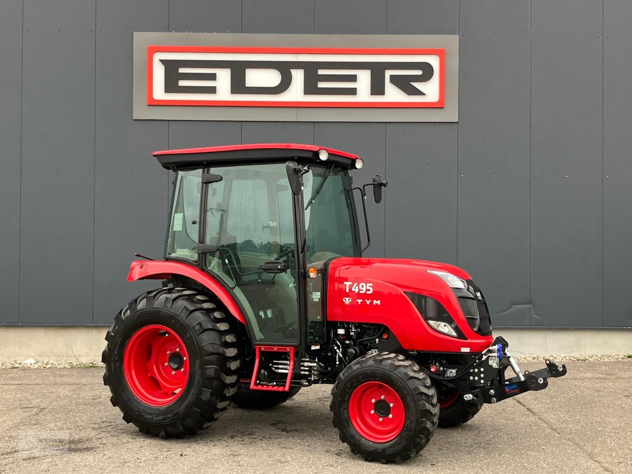 Kommunaltraktor Türe ait TYM T495 SH, Neumaschine içinde Tuntenhausen (resim 2)