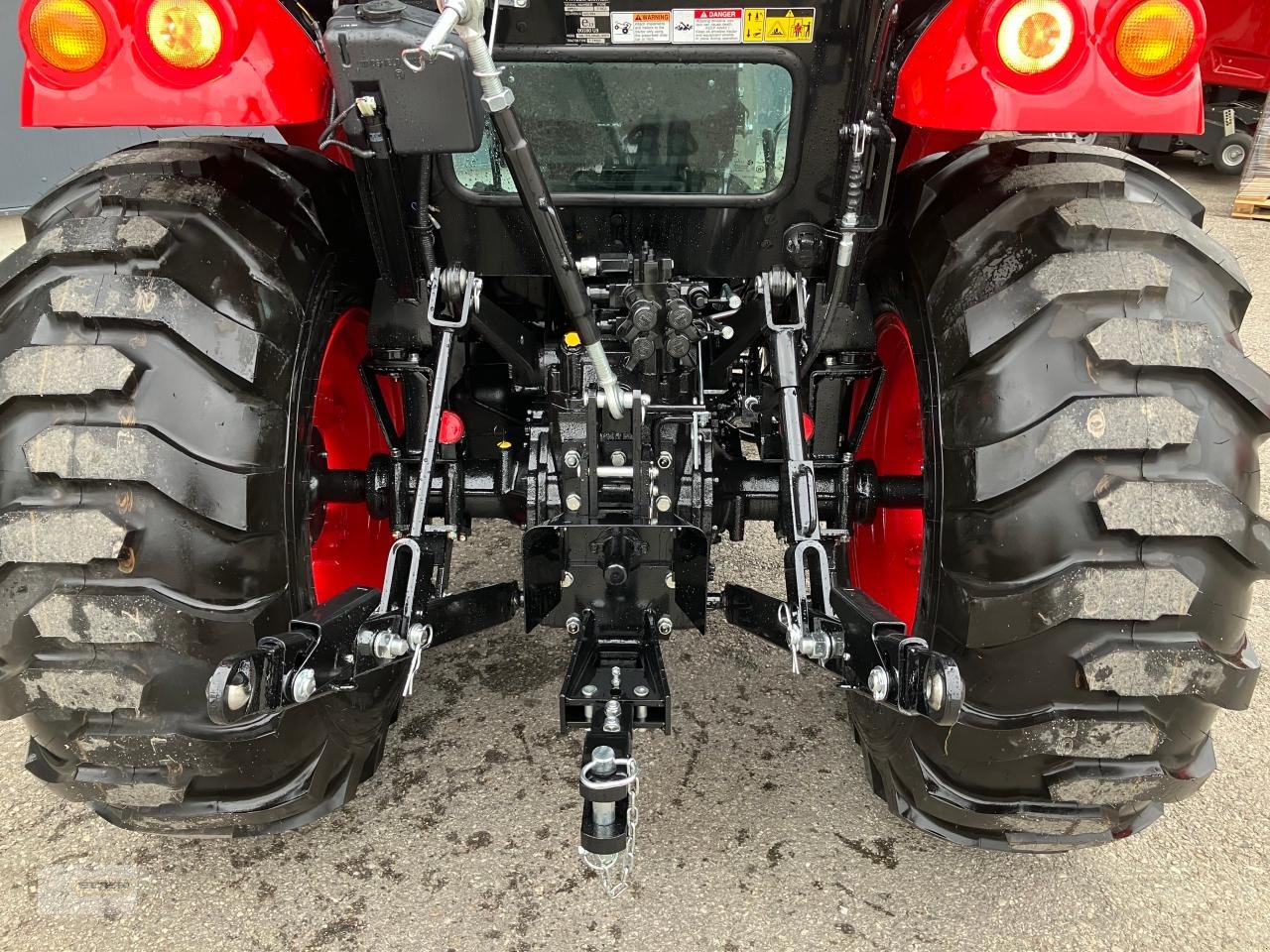 Kommunaltraktor Türe ait TYM T495 SH, Neumaschine içinde Tuntenhausen (resim 5)