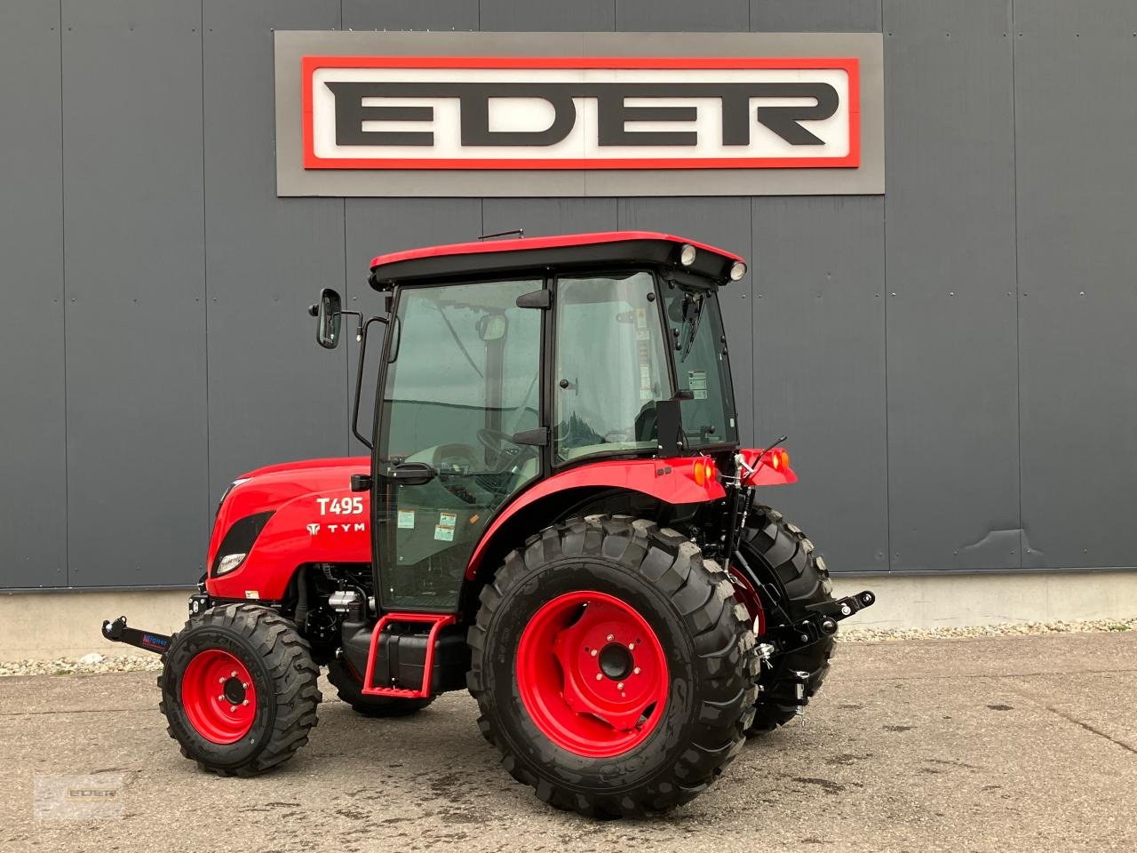 Kommunaltraktor Türe ait TYM T495 SH, Neumaschine içinde Tuntenhausen (resim 3)