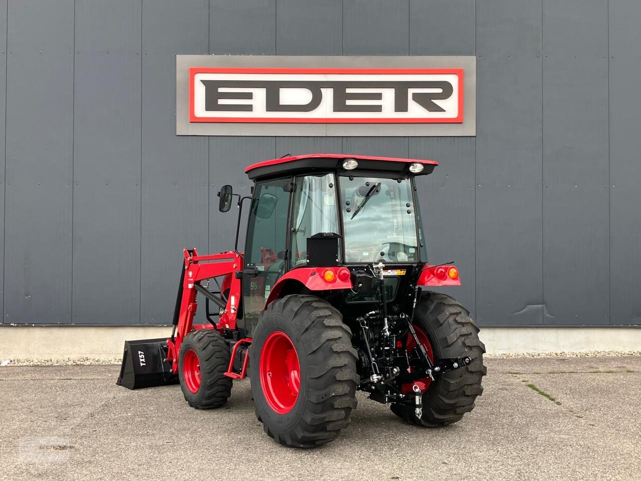 Kommunaltraktor typu TYM T495 ST mit Kabine und Frontalder, Neumaschine v Tuntenhausen (Obrázek 4)