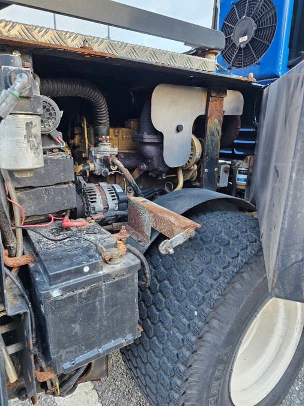 Kommunaltraktor типа Vitra 2060 Trendline, Gebrauchtmaschine в Susten (Фотография 8)