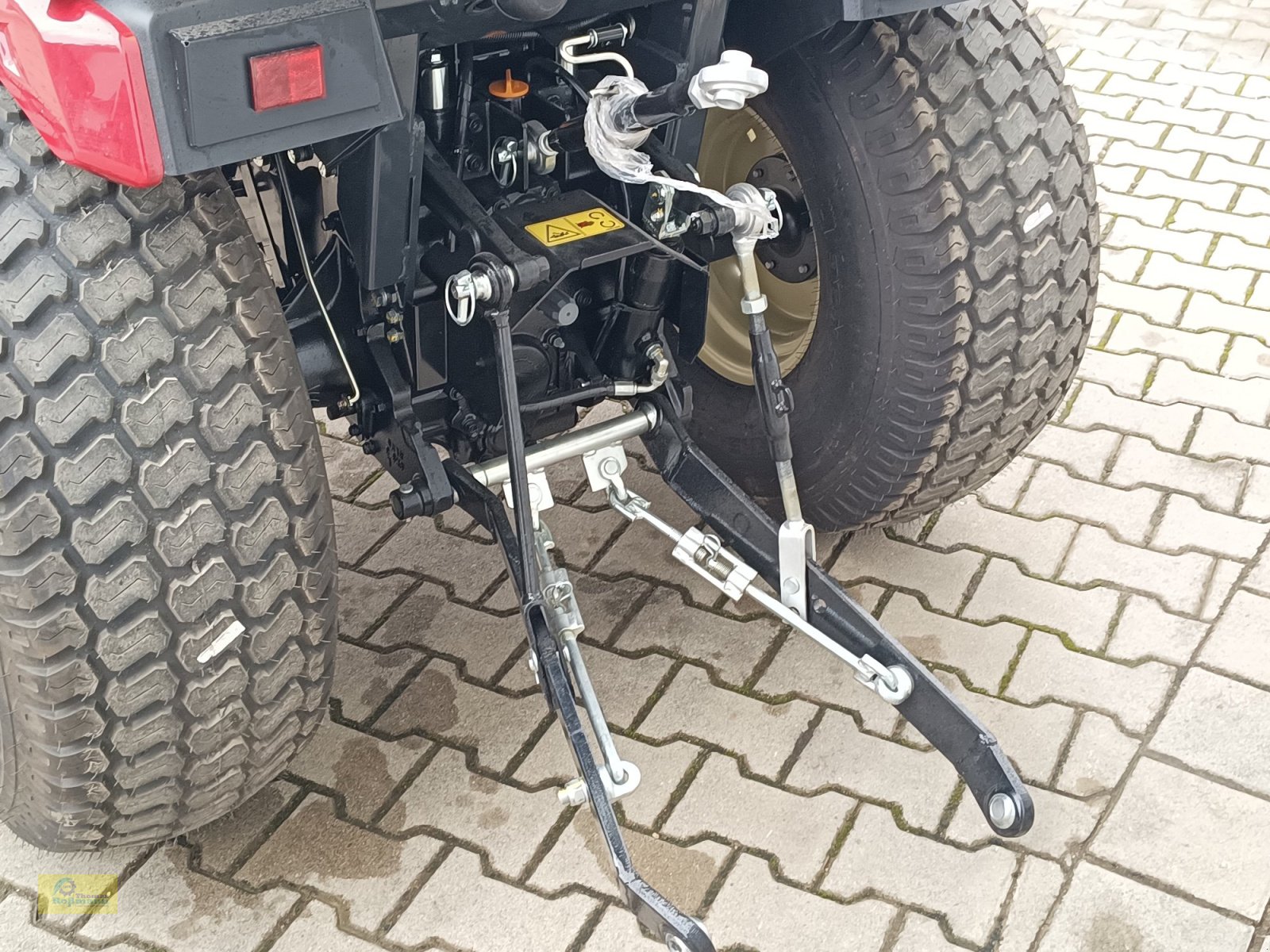 Kommunaltraktor typu Yanmar SA 426, Neumaschine v Tegernbach (Obrázek 9)