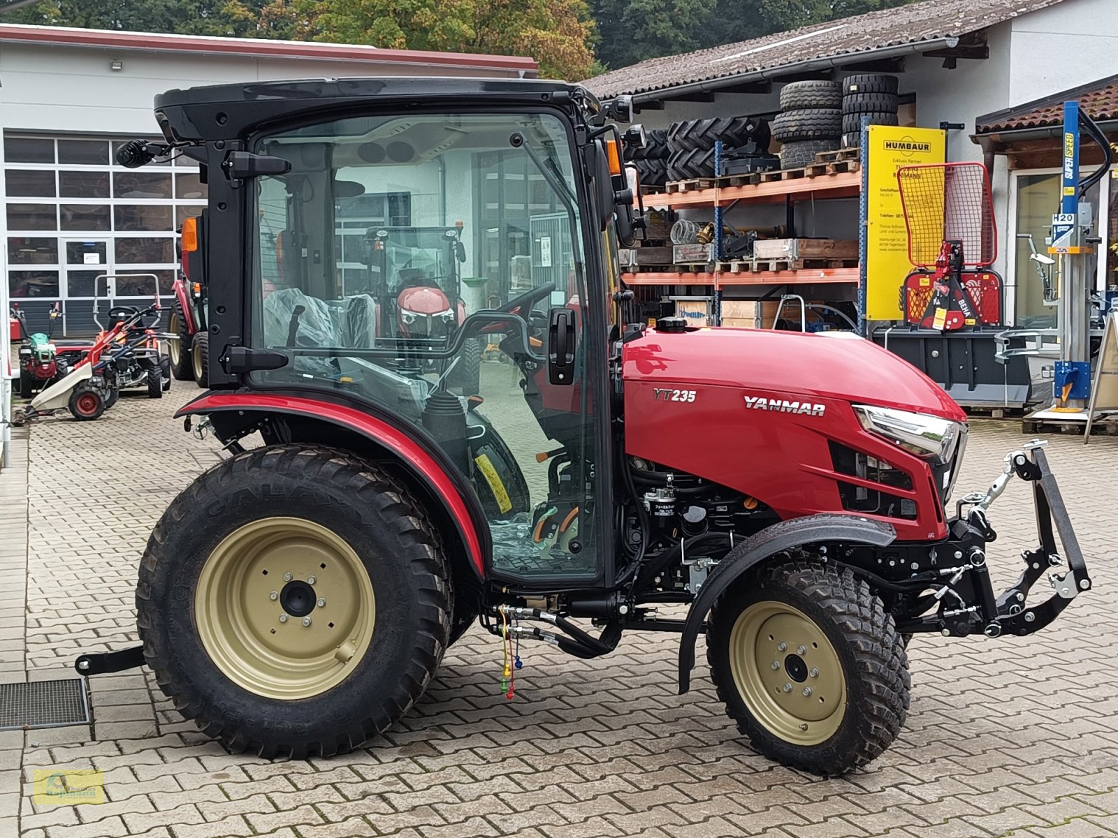 Kommunaltraktor typu Yanmar YT 235, Neumaschine v Tegernbach (Obrázek 4)