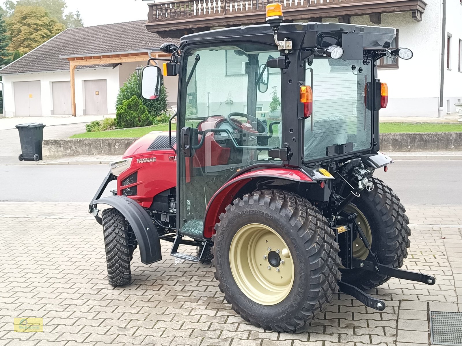 Kommunaltraktor typu Yanmar YT 235, Neumaschine v Tegernbach (Obrázek 7)