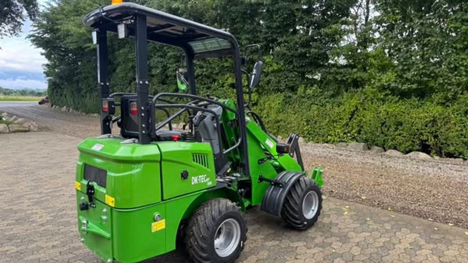 Kompaktlader Türe ait AV Tec E600, Gebrauchtmaschine içinde Gedved (resim 4)