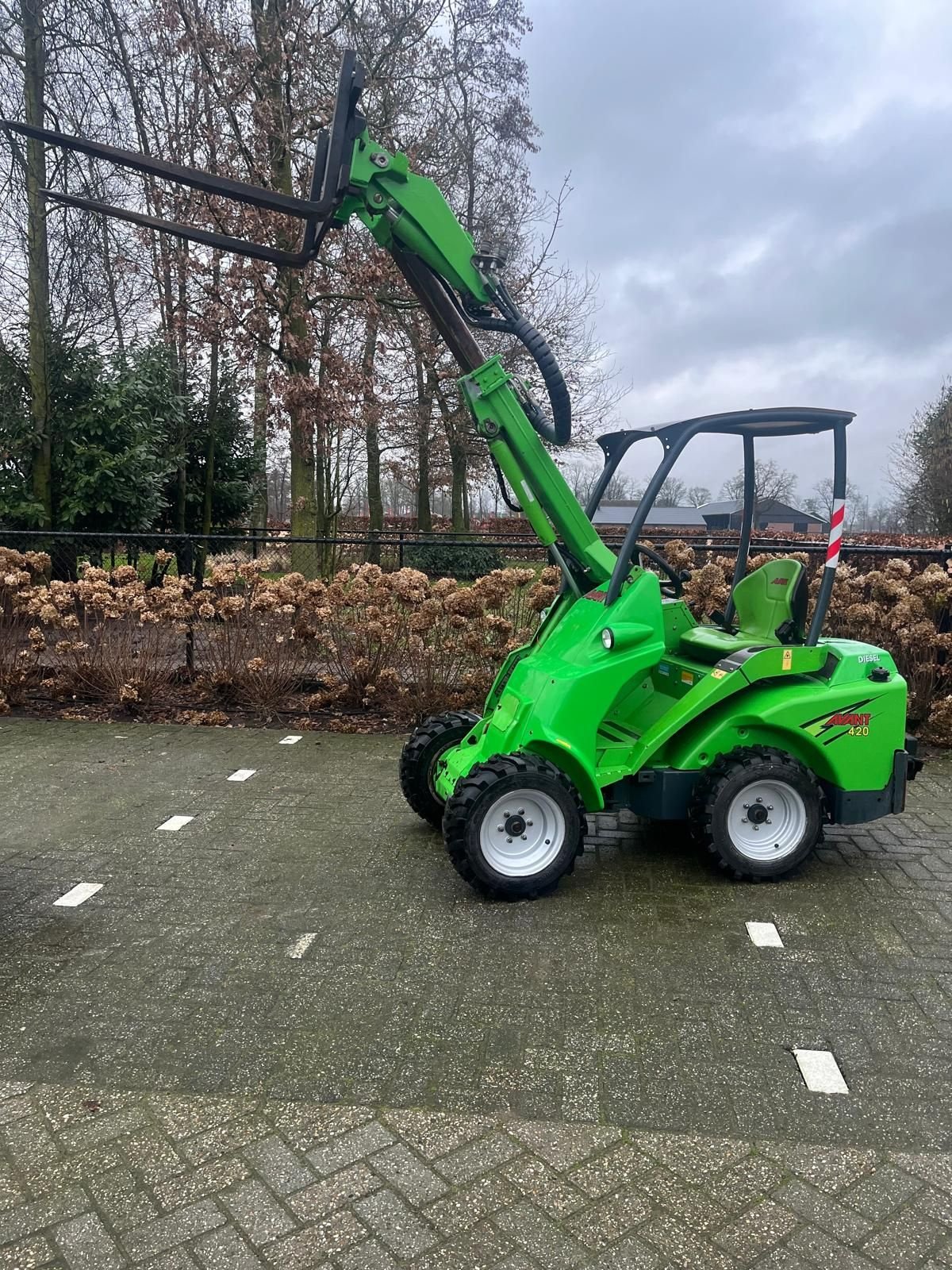 Kompaktlader του τύπου Avant 420, Gebrauchtmaschine σε Lunteren (Φωτογραφία 3)
