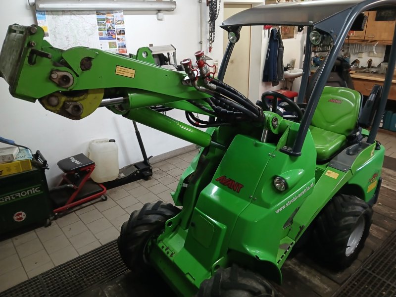 Kompaktlader of the type Avant 520, Gebrauchtmaschine in Waidhofen/Th (Picture 1)