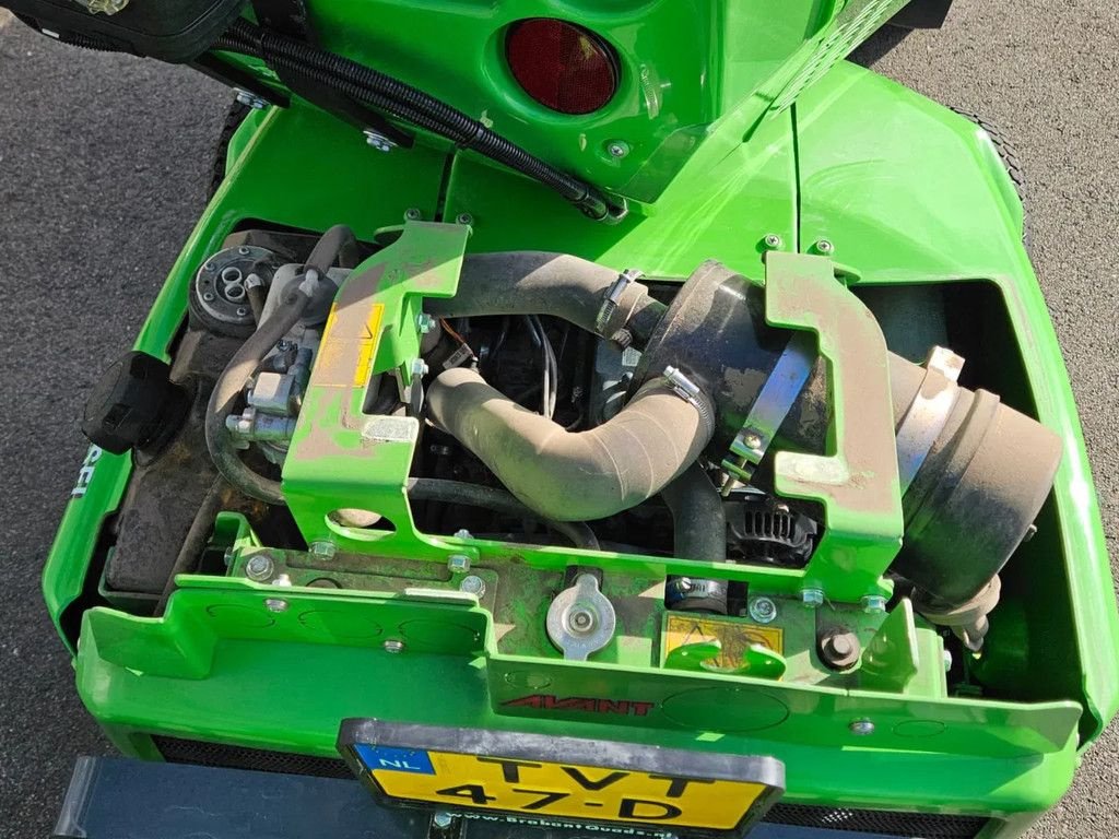 Kompaktlader vrste Avant 528 mini-shovel met DLX Cabine, Gebrauchtmaschine v BENNEKOM (Slika 11)