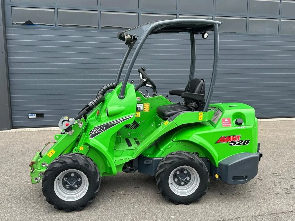 Kompaktlader of the type Avant 528 mini-shovel, Gebrauchtmaschine in BENNEKOM (Picture 7)