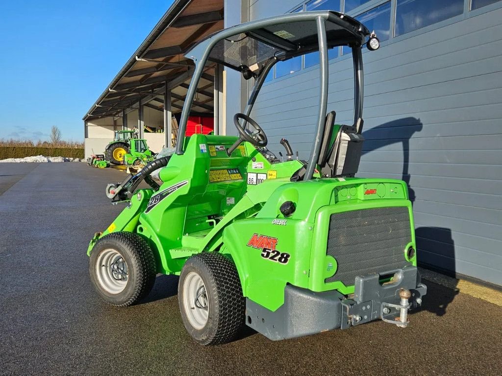 Kompaktlader del tipo Avant 528 mini-shovel, Gebrauchtmaschine en BENNEKOM (Imagen 8)