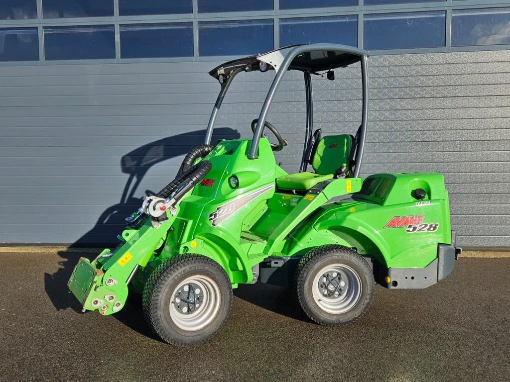 Kompaktlader del tipo Avant 528 mini-shovel, Gebrauchtmaschine en BENNEKOM (Imagen 7)