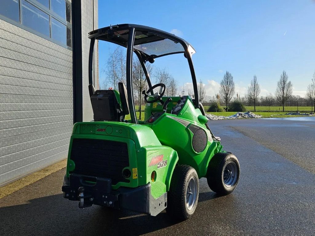 Kompaktlader del tipo Avant 528 mini-shovel, Gebrauchtmaschine en BENNEKOM (Imagen 3)