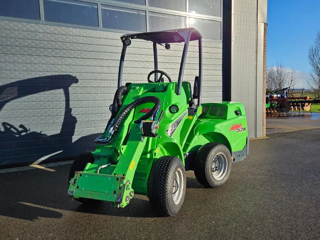 Kompaktlader del tipo Avant 528 mini-shovel, Gebrauchtmaschine en BENNEKOM (Imagen 5)