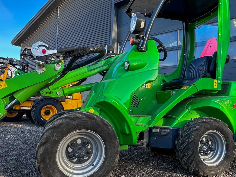 Kompaktlader Türe ait Avant 528 + tele, Gebrauchtmaschine içinde Roskilde (resim 1)