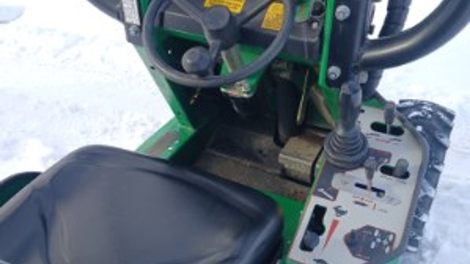 Kompaktlader tipa Avant 528, Gebrauchtmaschine u Store Heddinge (Slika 9)