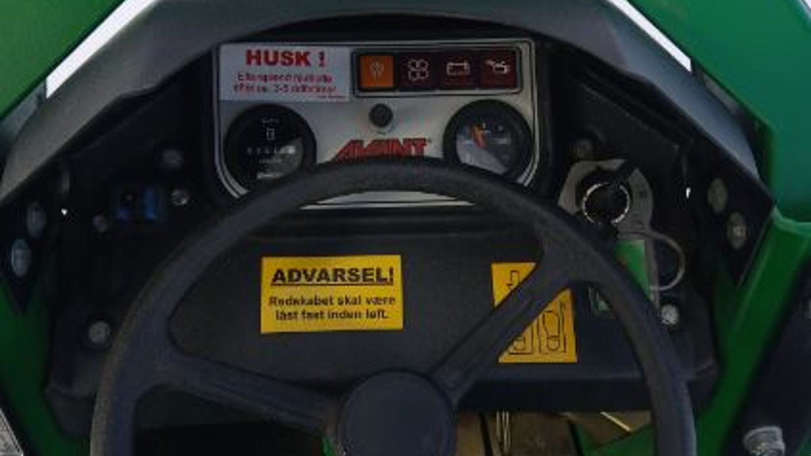 Kompaktlader tipa Avant 528, Gebrauchtmaschine u Store Heddinge (Slika 8)