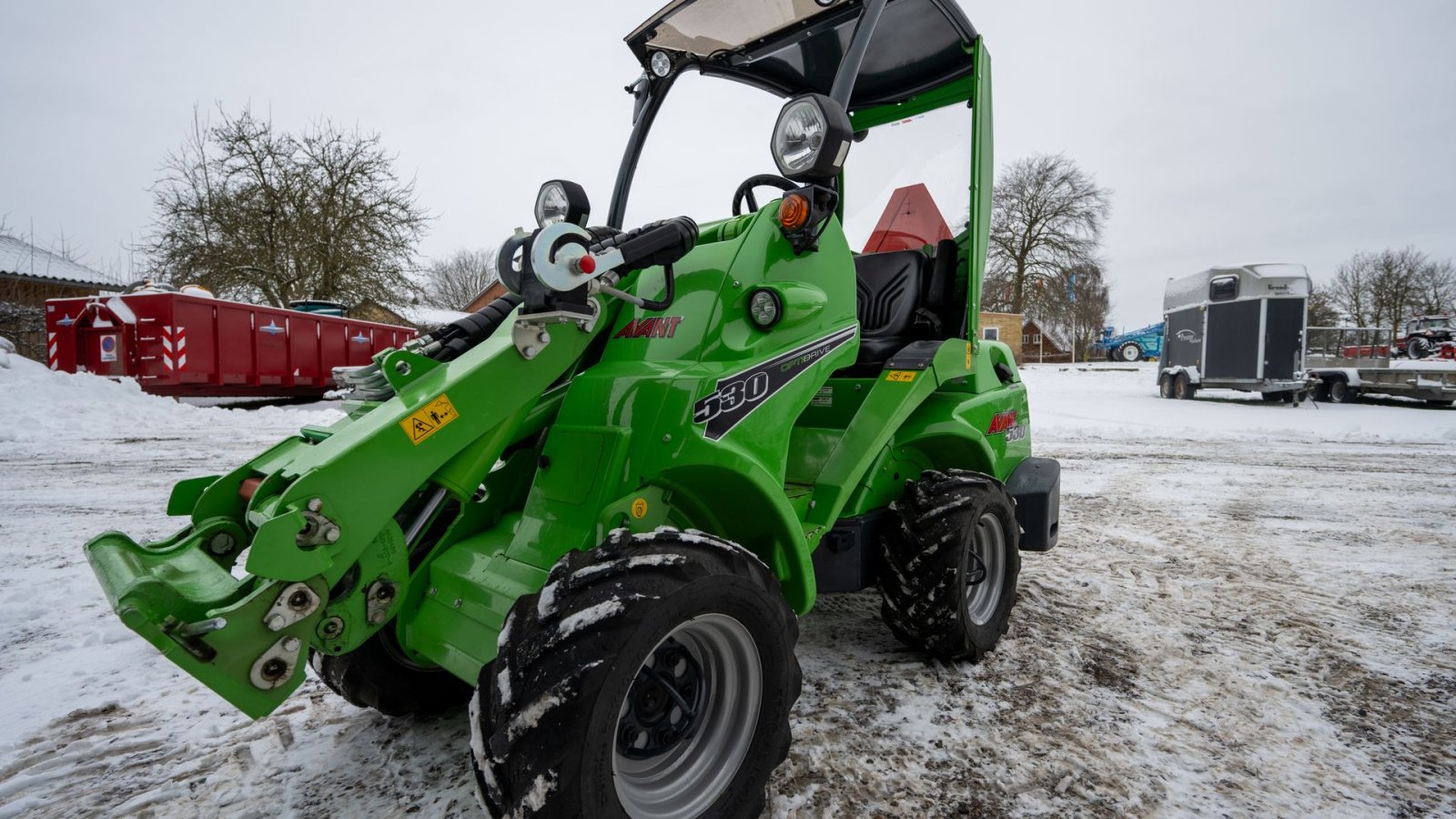 Kompaktlader tipa Avant 530, Gebrauchtmaschine u Roskilde (Slika 8)