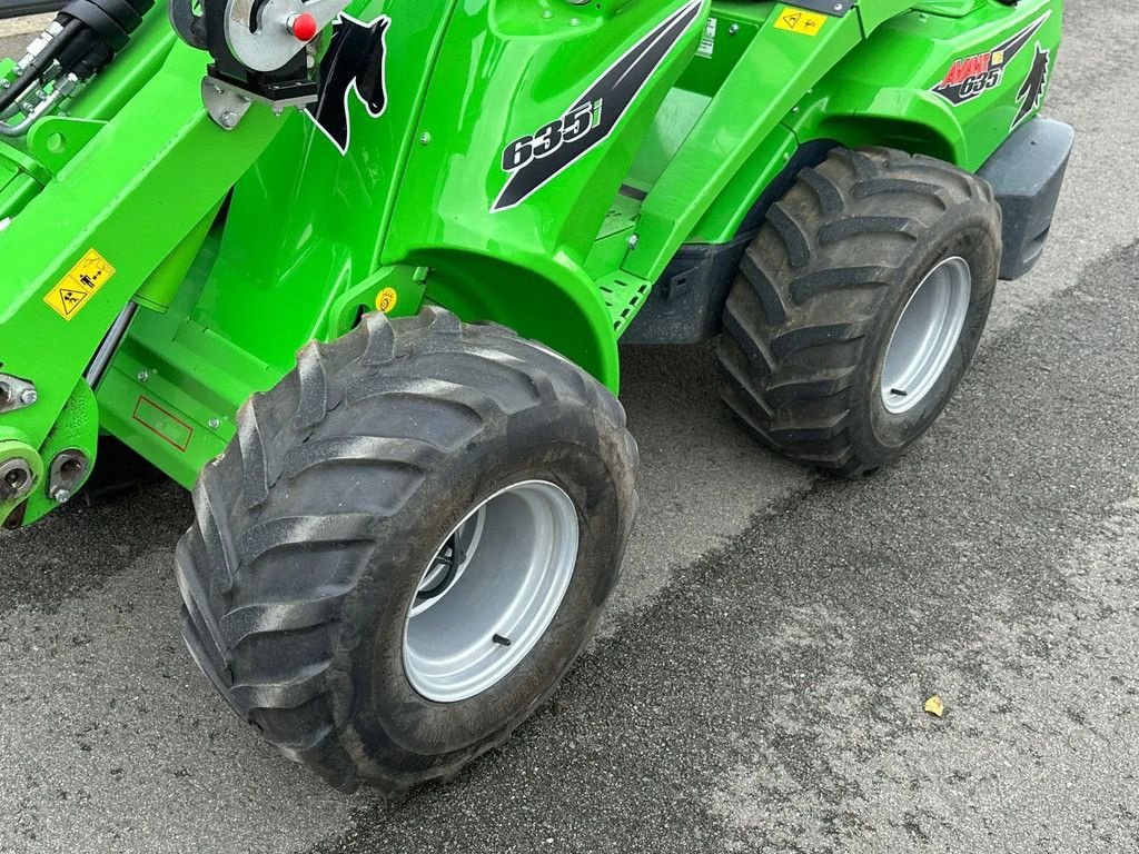 Kompaktlader of the type Avant 635i mini-shovel, Gebrauchtmaschine in BENNEKOM (Picture 10)