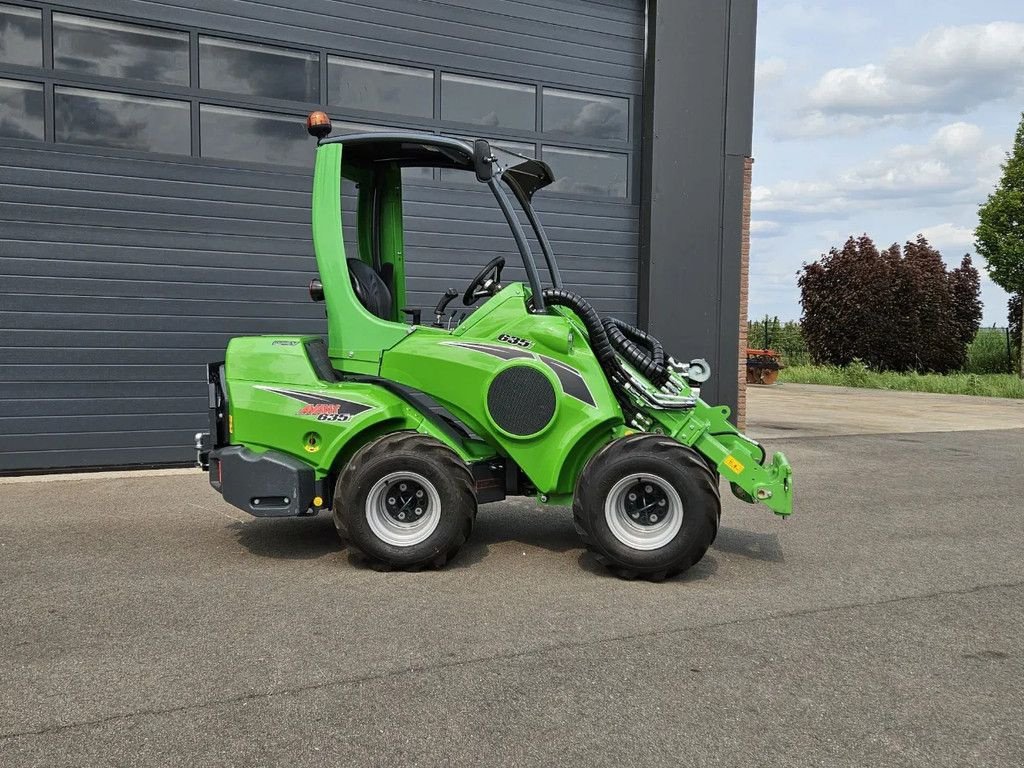 Kompaktlader of the type Avant 635i Rental mini-shovel, Gebrauchtmaschine in BENNEKOM (Picture 2)