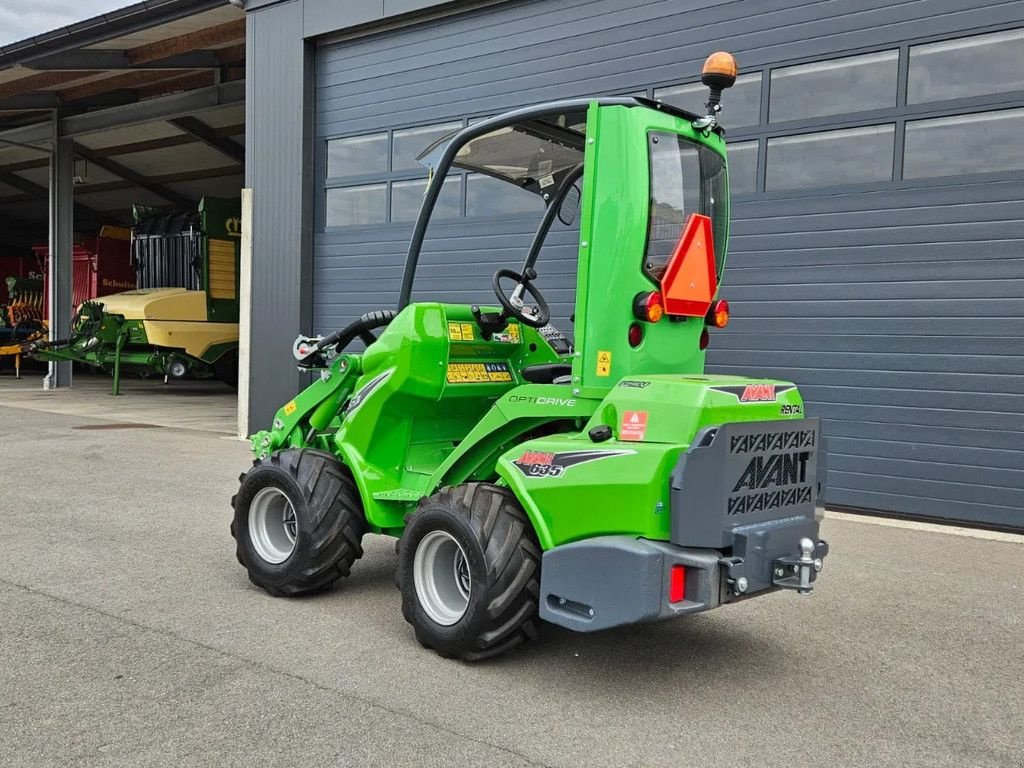 Kompaktlader of the type Avant 635i Rental mini-shovel, Gebrauchtmaschine in BENNEKOM (Picture 5)