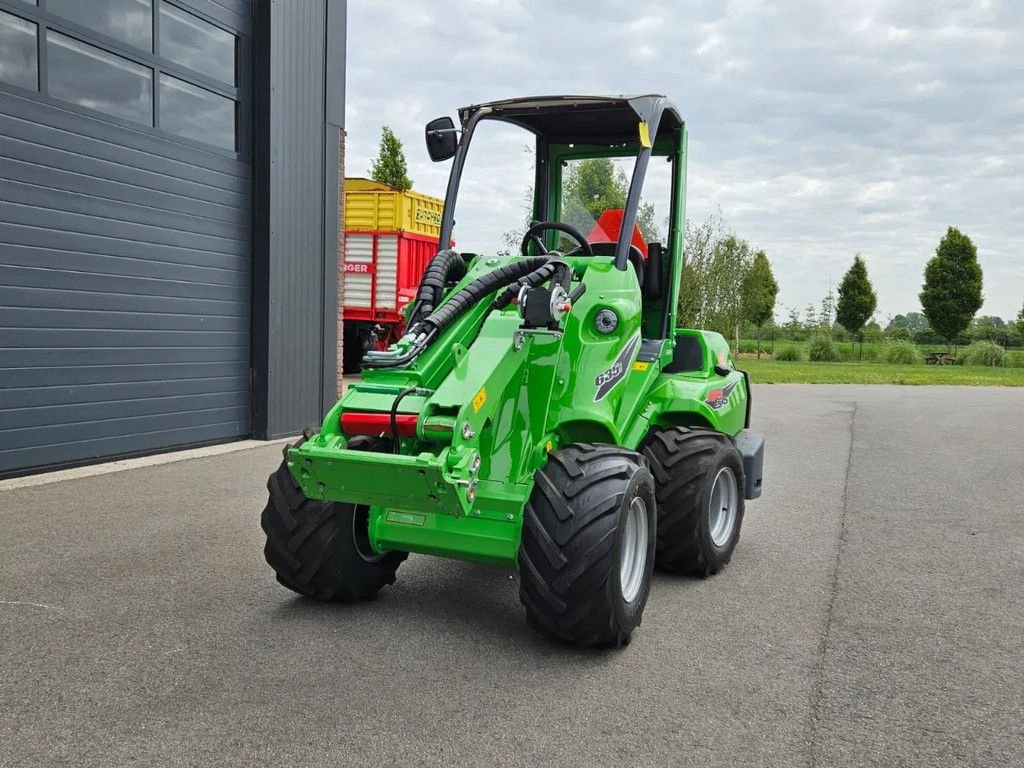 Kompaktlader of the type Avant 635i Rental mini-shovel, Gebrauchtmaschine in BENNEKOM (Picture 9)