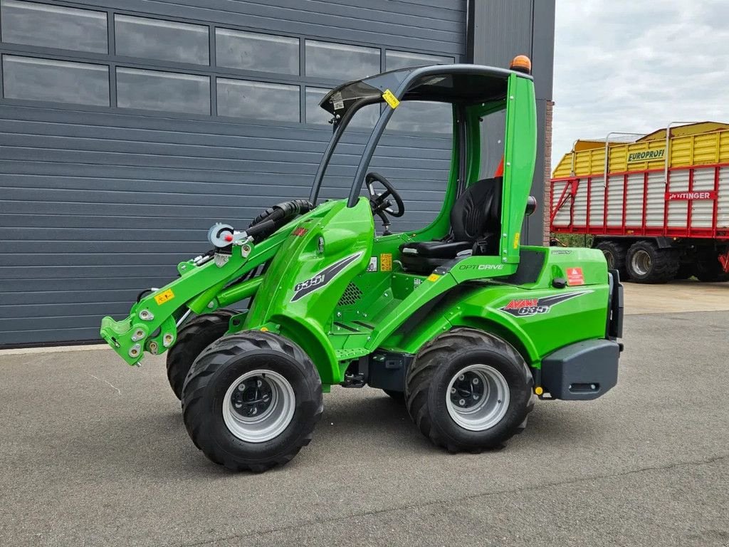 Kompaktlader of the type Avant 635i Rental mini-shovel, Gebrauchtmaschine in BENNEKOM (Picture 11)