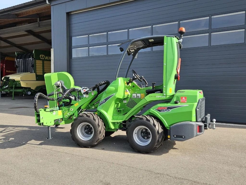 Kompaktlader of the type Avant 635i TDL+ mini-shovel, Gebrauchtmaschine in BENNEKOM (Picture 8)