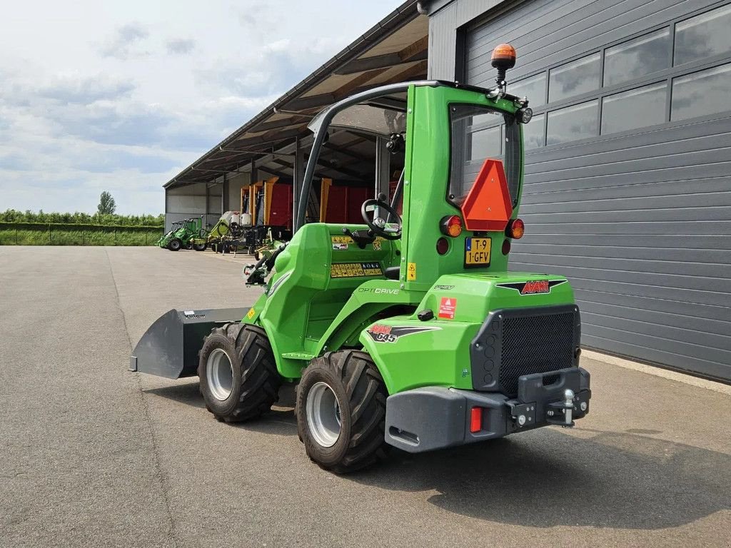 Kompaktlader of the type Avant 645i TDL+ mini-shovel, Gebrauchtmaschine in BENNEKOM (Picture 7)