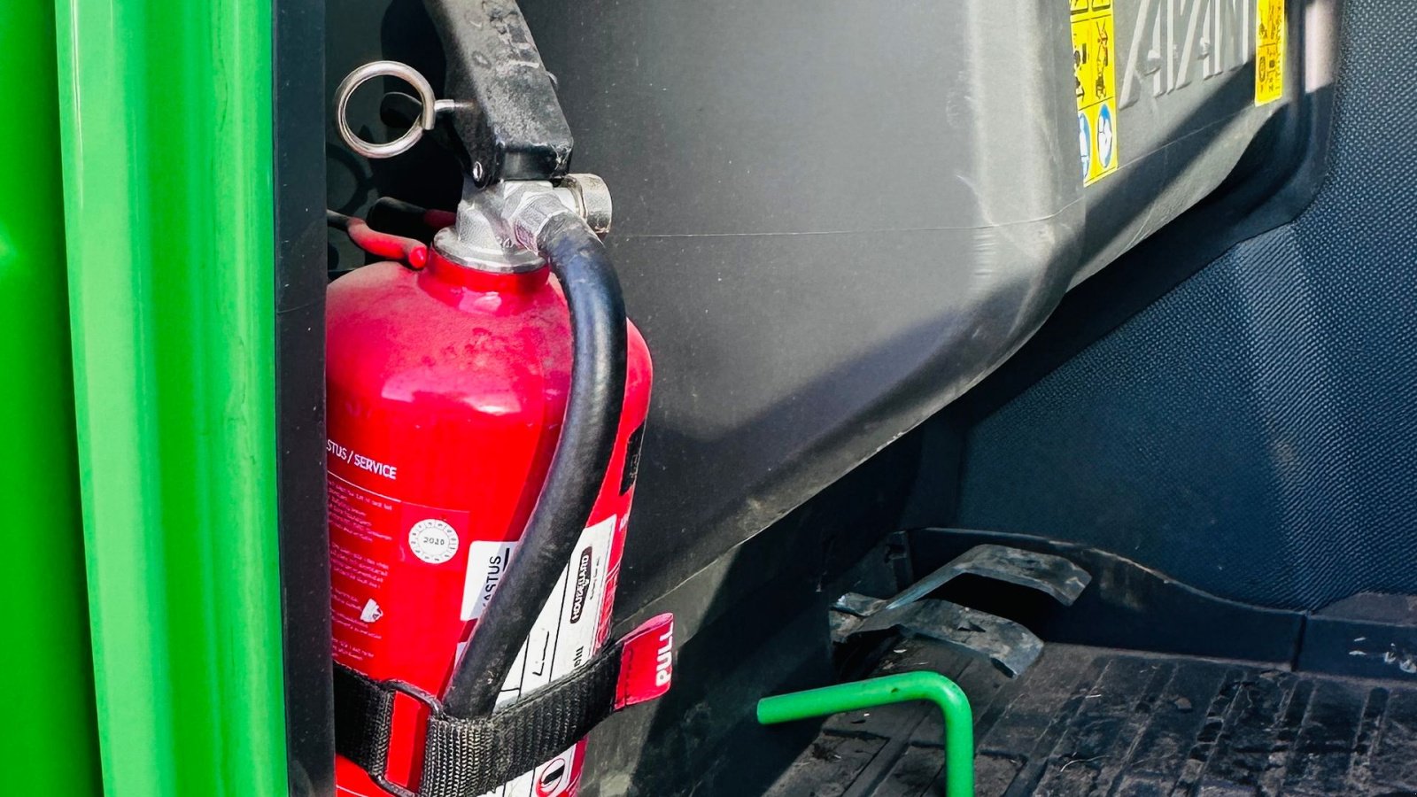 Kompaktlader of the type Avant 650i Avant 650i, Gebrauchtmaschine in Roskilde (Picture 11)