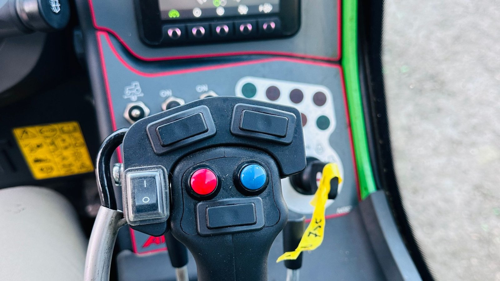 Kompaktlader za tip Avant 650i, Gebrauchtmaschine u Roskilde (Slika 12)