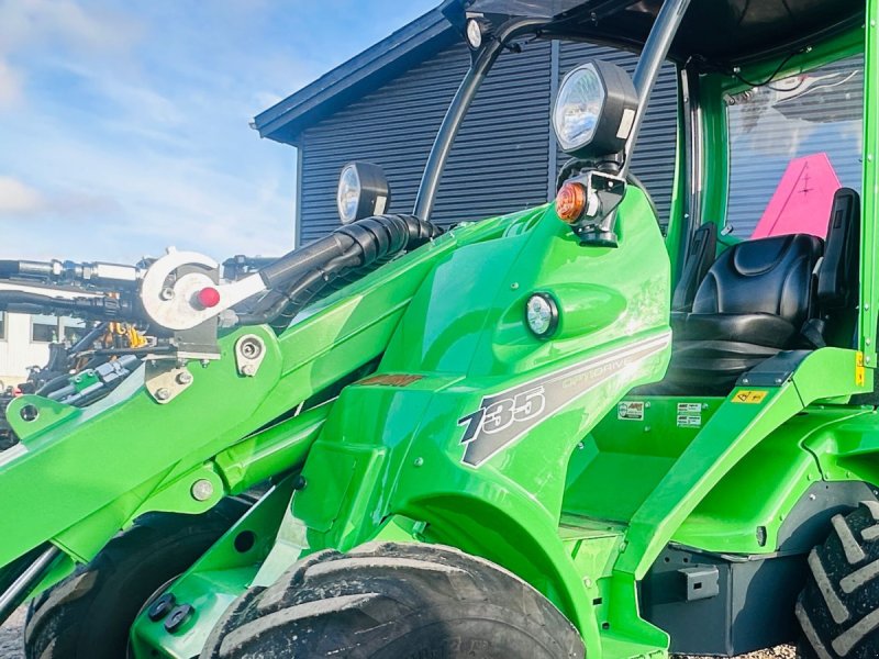 Kompaktlader des Typs Avant 735 Avant 735, Gebrauchtmaschine in Roskilde (Bild 1)