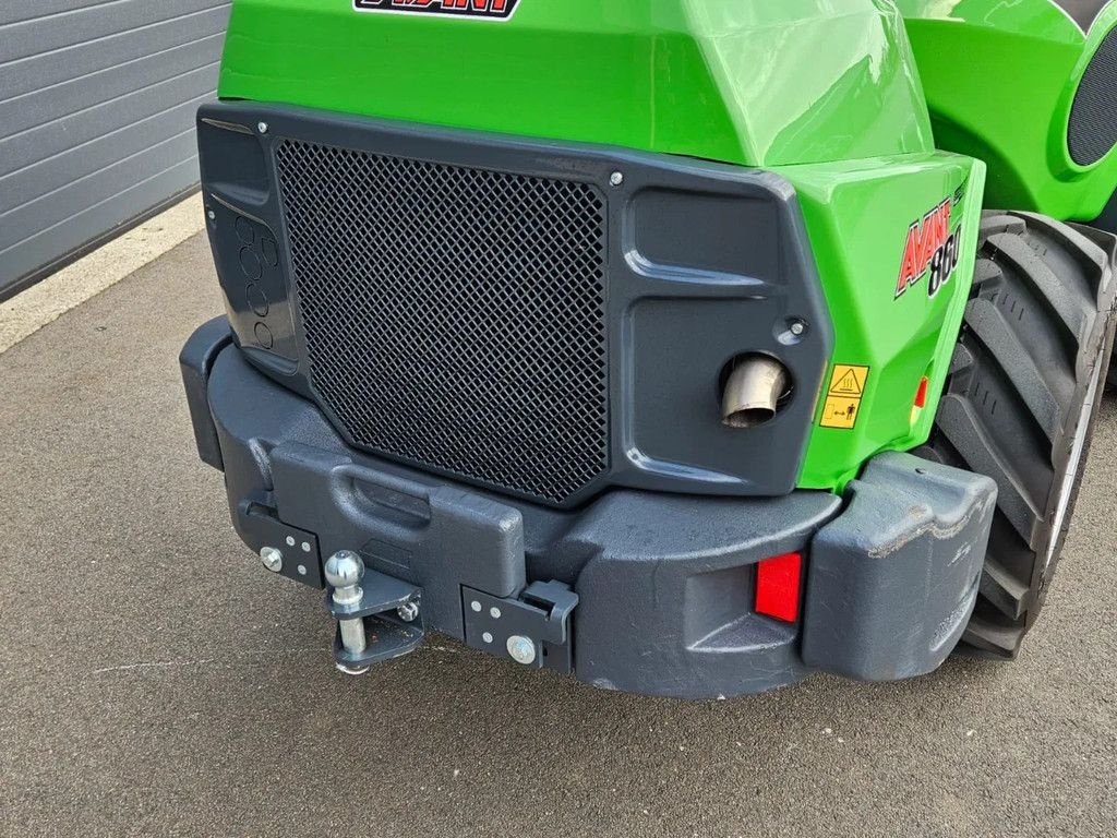 Kompaktlader of the type Avant 860i TDL mini-shovel, Gebrauchtmaschine in BENNEKOM (Picture 10)