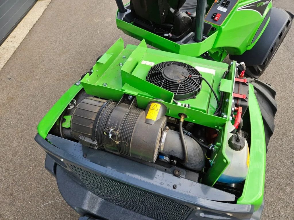 Kompaktlader of the type Avant 860i TDL mini-shovel, Gebrauchtmaschine in BENNEKOM (Picture 11)